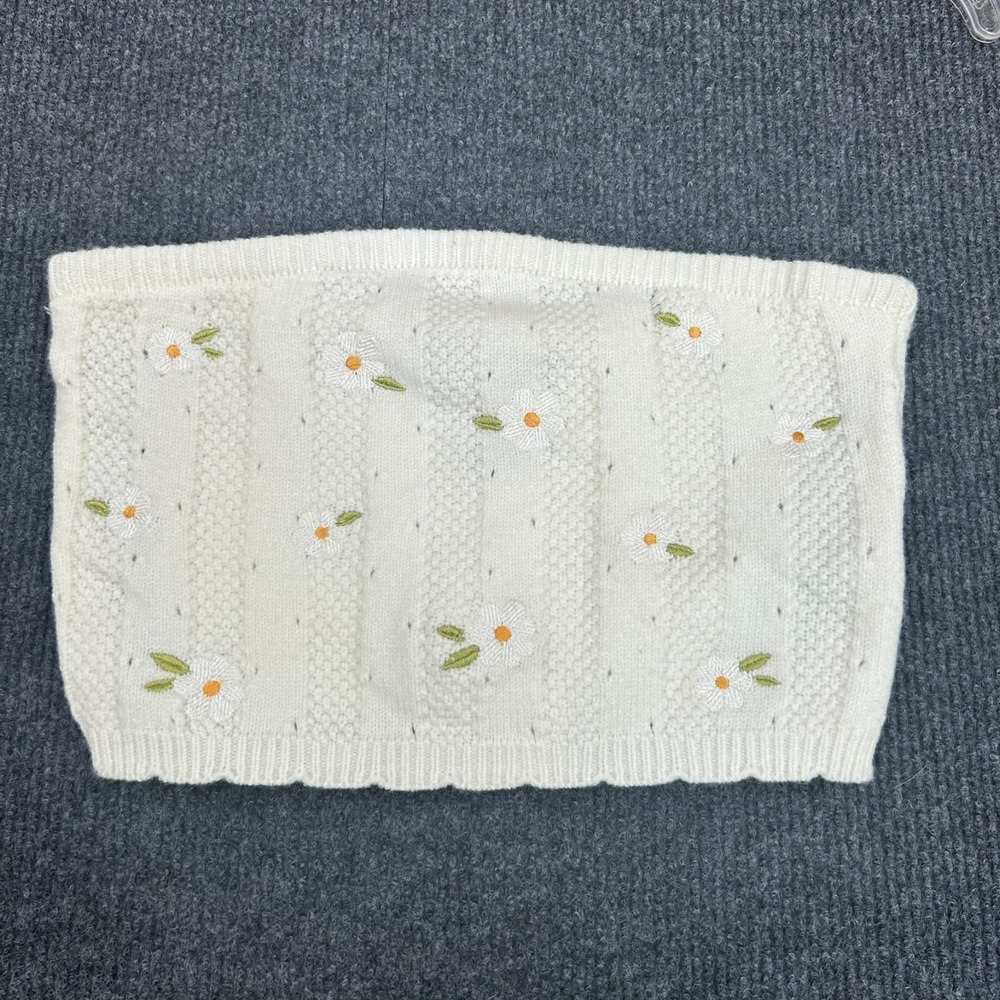 Forever 21 Women's White Sweater Tube Top Small Embroidered‎ Daisies - New